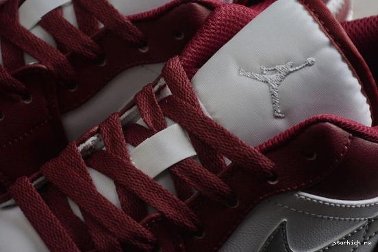 Low Bordeaux 553558-615 553558-615 1 White Jordan 0315